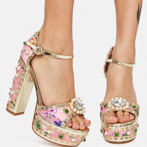 Azalea Wang Shoes - Azalea Wang Sz 7.5 Cici Pink Jeweled Platform Sandals Gold Ankle Straps EUC